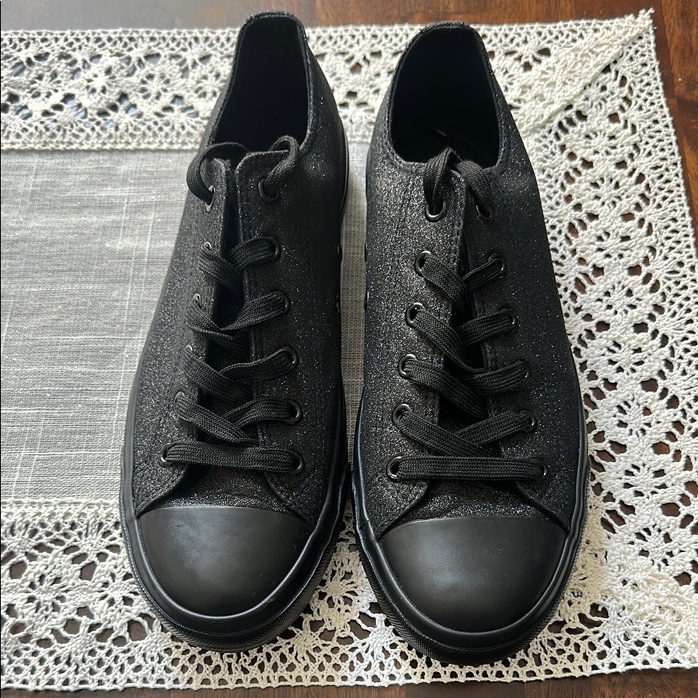 Black Glitter Sneakers size 10. Similar to a Betsey Johnson style.